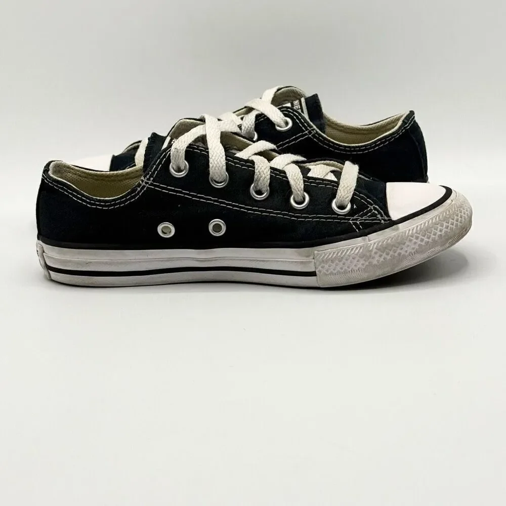 Converse Chuck Taylor All Star Black Canvas Lace Up Sneakers - Big Kid US 1